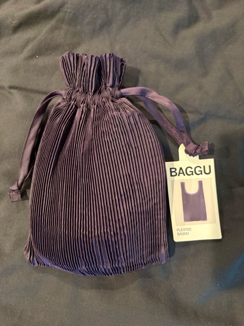 NWT BAGGU Pleated Drawstring Tote in Fig (Deep Purple)